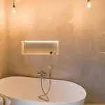 Eclat Butique Jacuzzi Apartamento