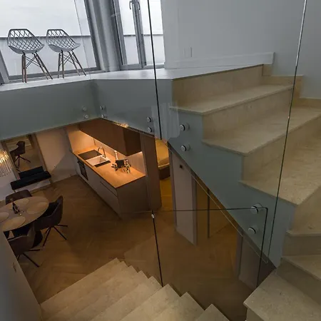 Eclat Butique Jacuzzi Apartmán Kluž