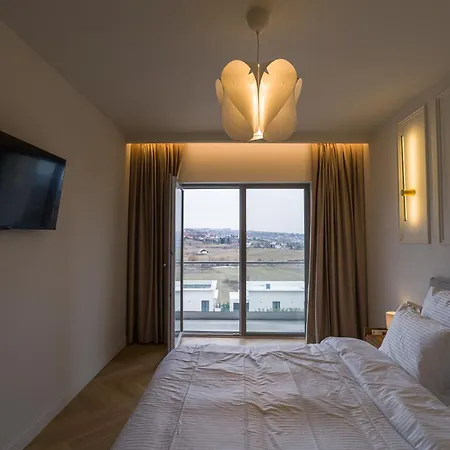 Eclat Butique Jacuzzi Apartmán *