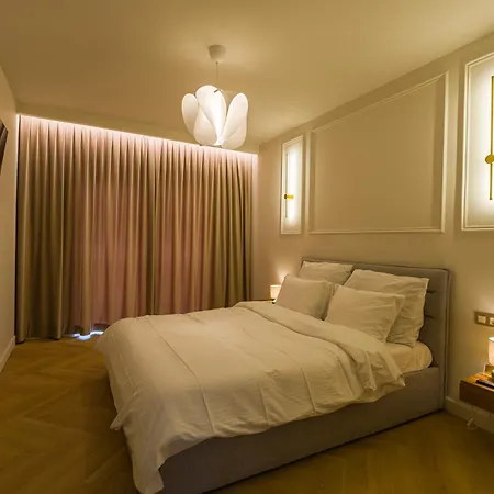 Eclat Butique Jacuzzi Apartmán