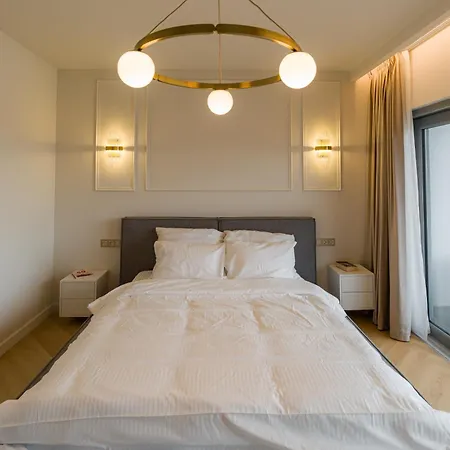 Eclat Butique Jacuzzi Apartmán *