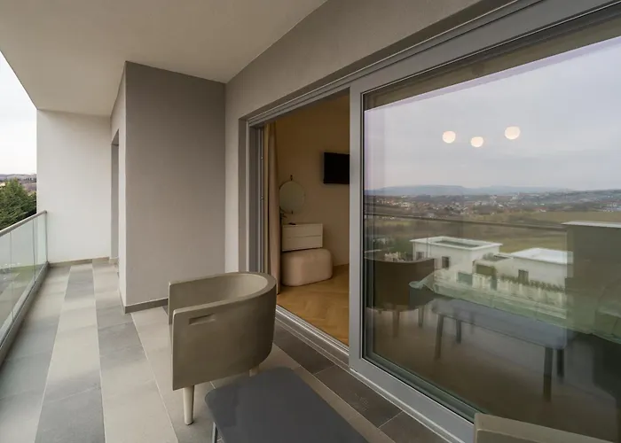 Apartment Eclat Butique Jacuzzi *