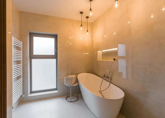 Eclat Butique Jacuzzi * Cluj-Napoca