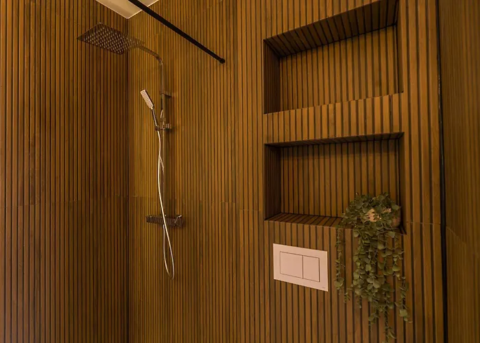 Eclat Butique Jacuzzi *