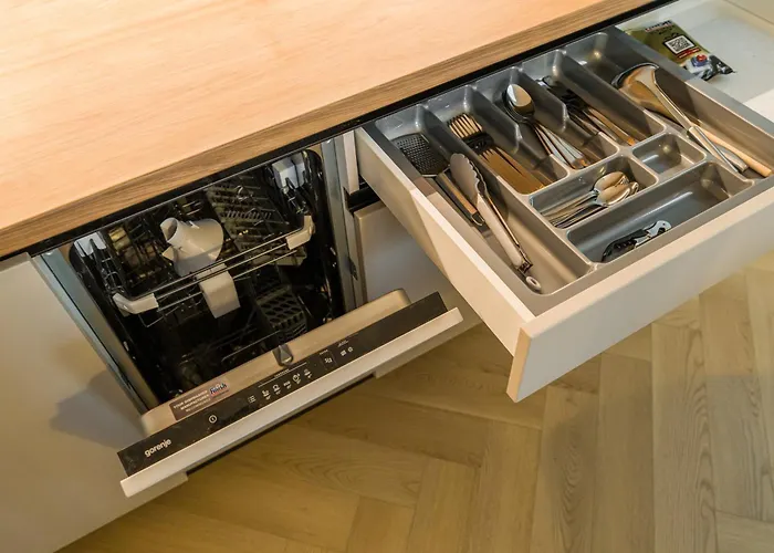 Eclat Butique Jacuzzi